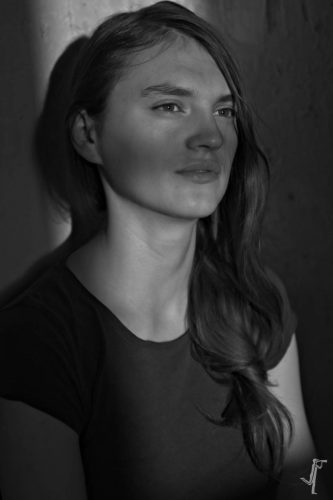 Fotograf Weimar Portrait Frau Schwarzweiß