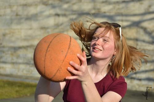 Frau_Basketball_1